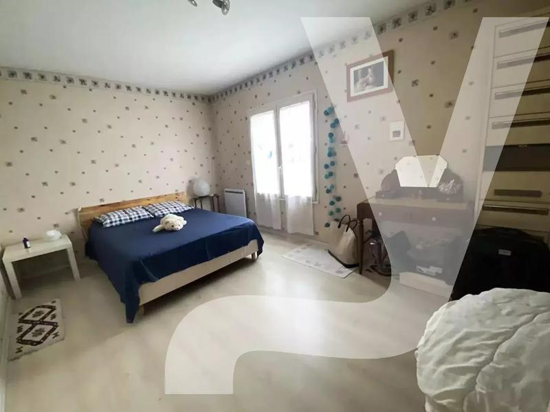 Maison - 138 m² - 7 pièces