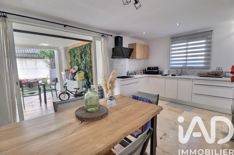 Maison - 64 m² - 3 pièces