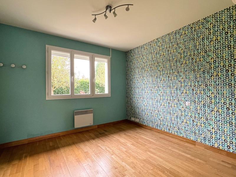 Maison traditionnelle - 127 m² - 7 pièces