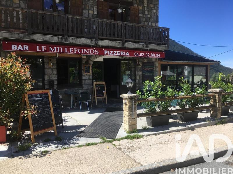 Châlet - 300 m² - 4 pièces