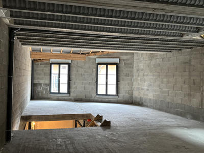 Maison - 185 m² - 4 pièces