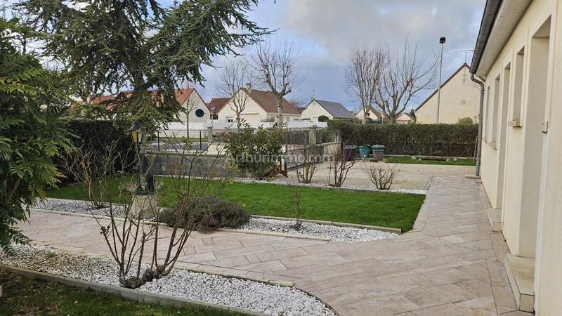 Maison - 102 m² - 5 pièces