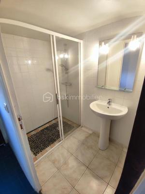 Corps de ferme - 137 m² - 7 pièces