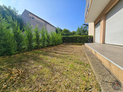 Appartement - 100 m² - 5 pièces