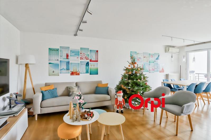 Appartement - 82 m² - 4 pièces