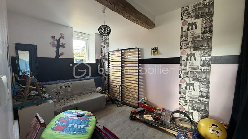 Maison - 163 m² - 6 pièces