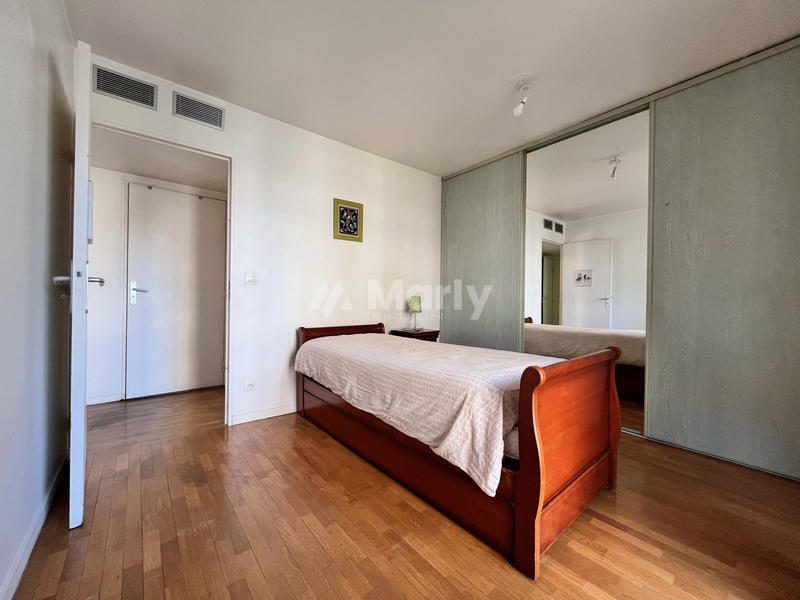 Appartement - 85 m² - 4 pièces