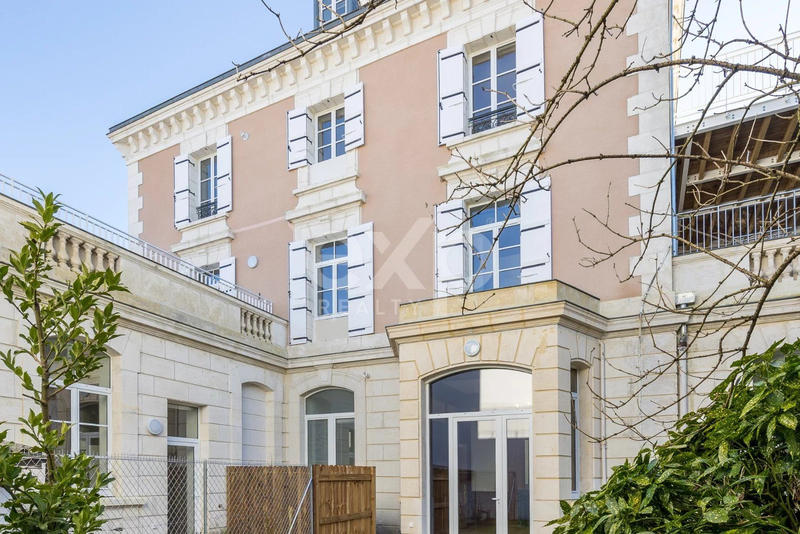 Appartement - 86 m² - 4 pièces