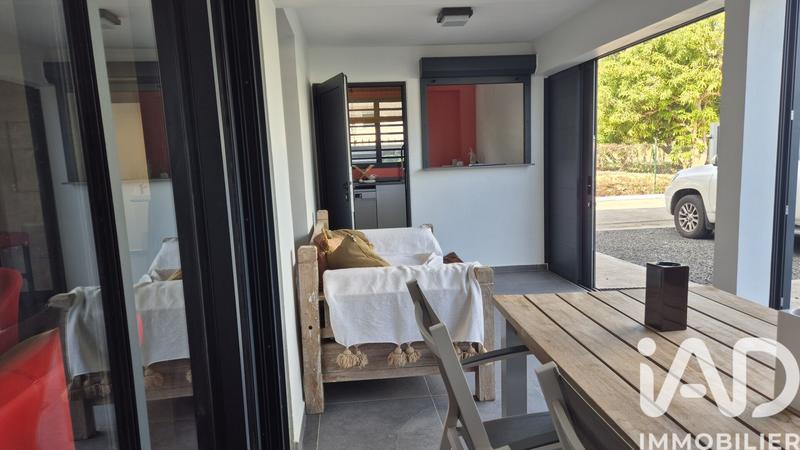 Appartement - 93 m² - 3 pièces