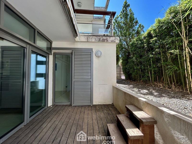 Appartement - 165 m² - 5 pièces