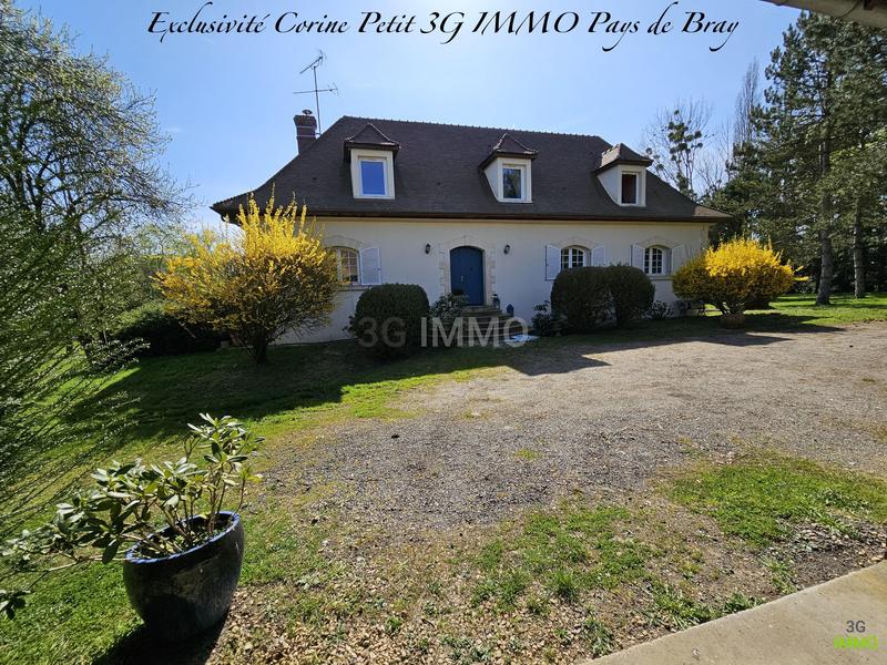 Propriété - 228 m² - 9 pièces