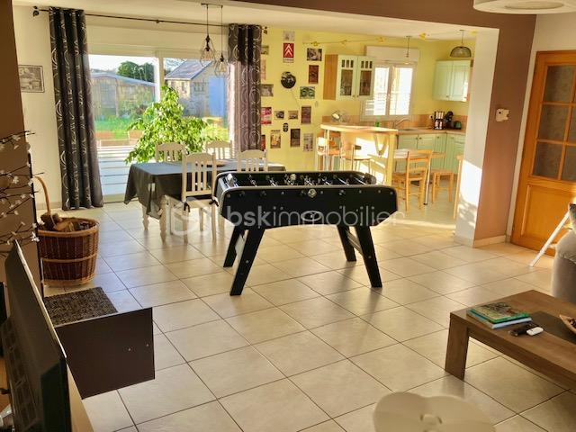 Maison - 147 m² - 5 pièces