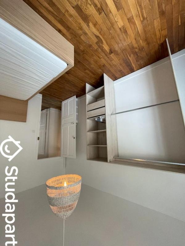 Chambre - 15 m² - 1 pièce