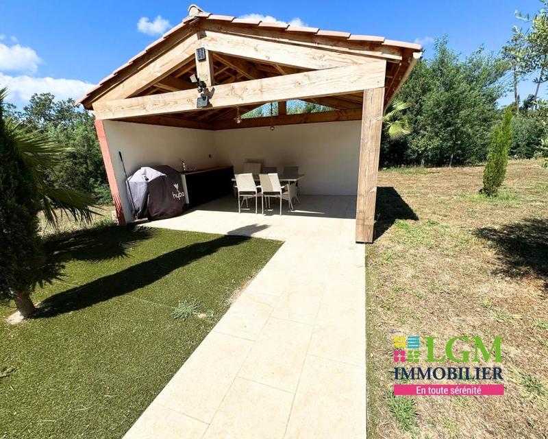 Villa - 206 m² - 6 pièces