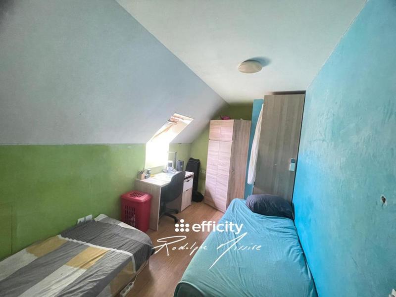 Maison - 86 m² - 5 pièces