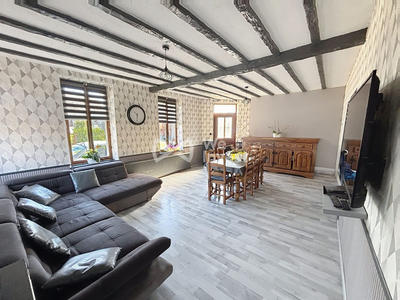 Maison - 160 m² - 11 pièces