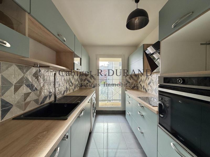 Appartement - 64 m² - 3 pièces