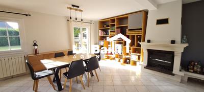 Maison - 115 m² - 6 pièces