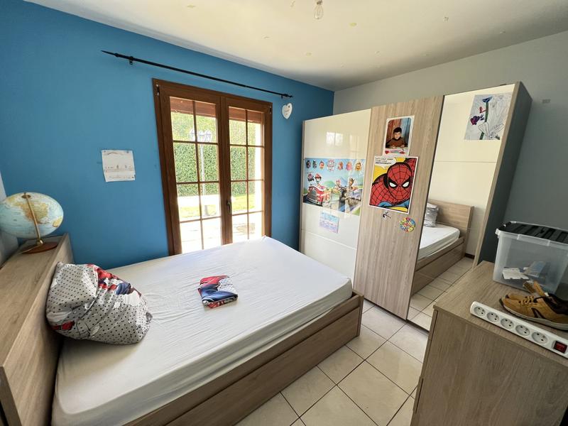 Villa - 220 m² - 6 pièces