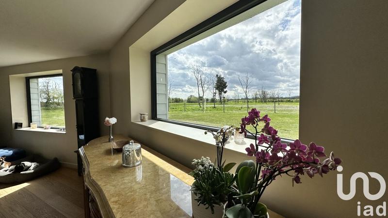 Maison - 437 m² - 5 pièces