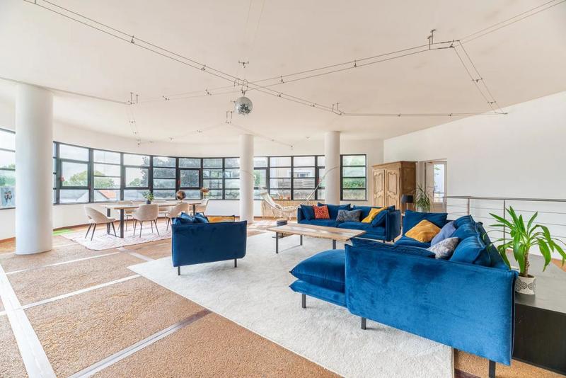 Appartement - 200 m² - 4 pièces