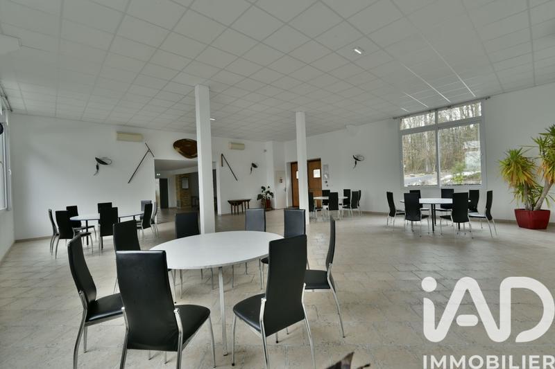 Château - 704 m² - 11 pièces