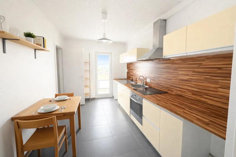 Appartement - 96 m² - 4 pièces