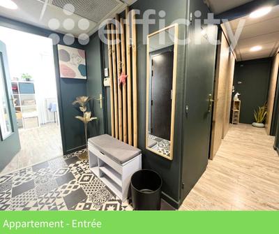 Appartement - 66 m² - 3 pièces