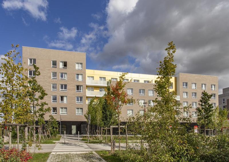 Appartement - 85 m² - 5 pièces