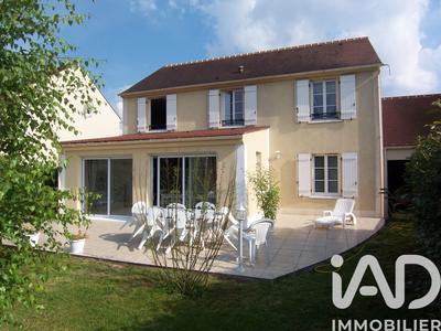 Maison - 142 m² - 6 pièces