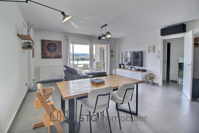 Appartement - 73 m² - 3 pièces