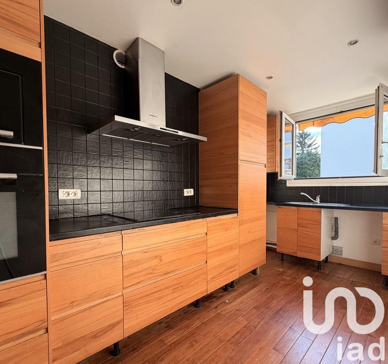 Appartement - 98 m² - 4 pièces