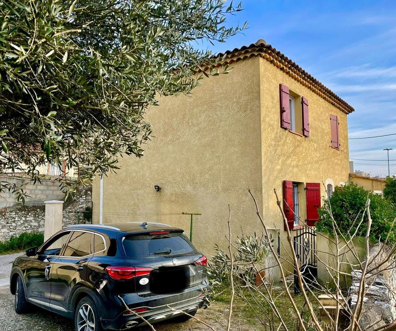 Maison - 140 m² - 6 pièces