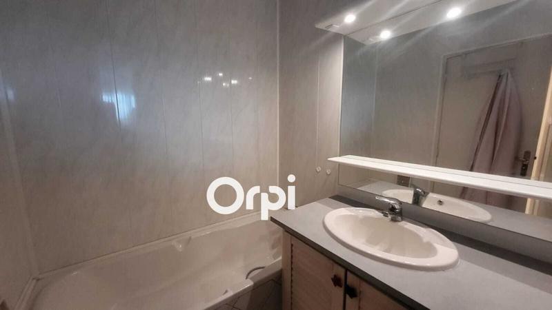 Appartement - 100 m² - 5 pièces