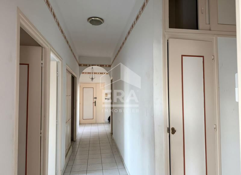 Immeuble - 13 pièces