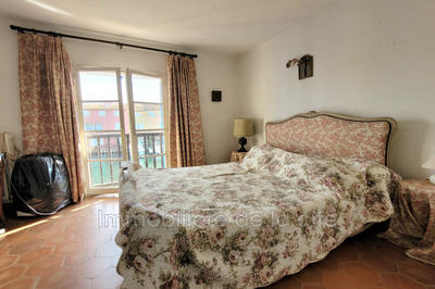 Maison - 84 m² - 5 pièces