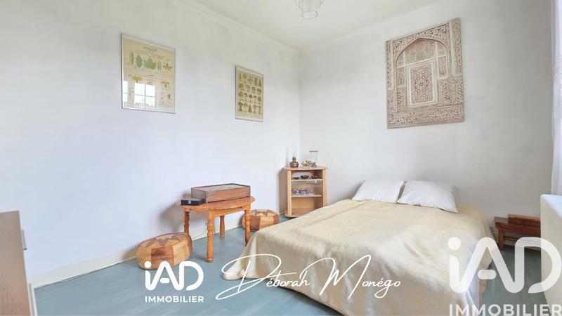 Maison - 99 m² - 5 pièces