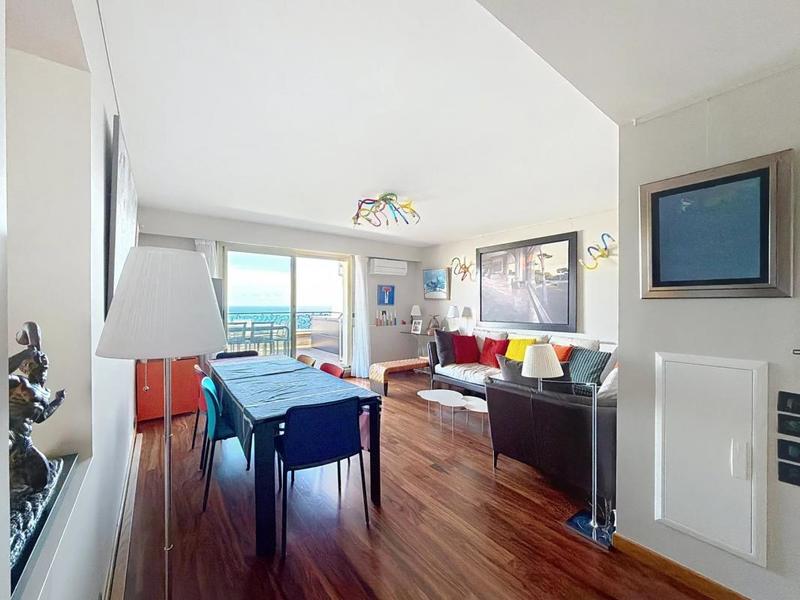 Appartement - 85 m² - 3 pièces