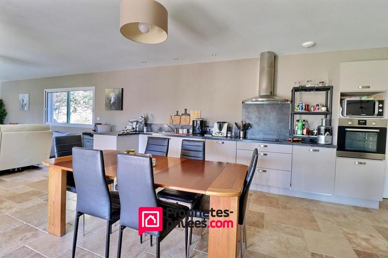 Villa - 130 m² - 5 pièces