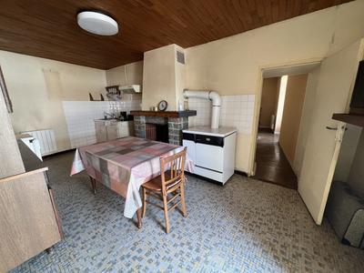 Maison - 103 m² - 4 pièces