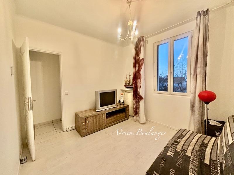 Maison - 98 m² - 5 pièces