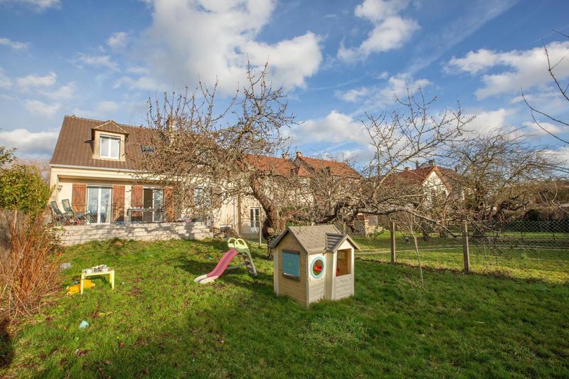 Maison - 130 m² - 6 pièces