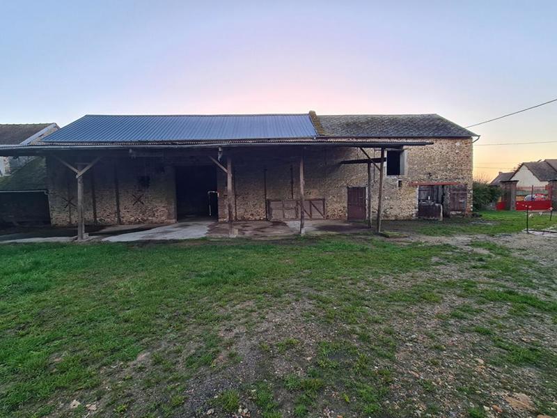 Grange - 150 m² - 2 pièces