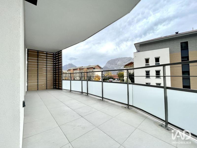 Appartement - 66 m² - 3 pièces