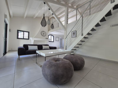 Maison - 208 m² - 8 pièces