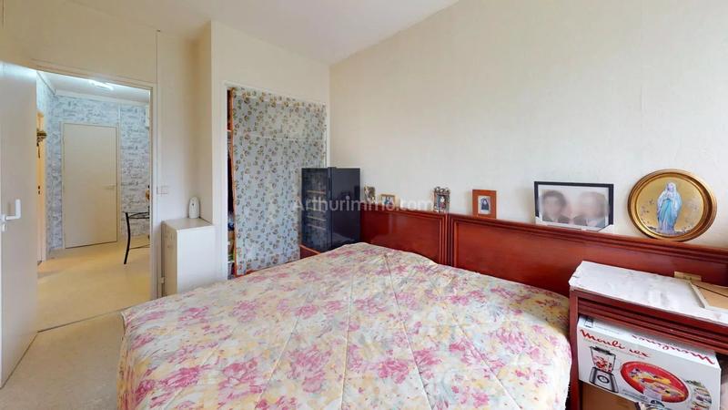 Appartement - 80 m² - 5 pièces