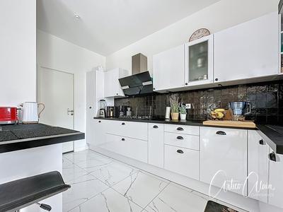 Maison - 96 m² - 4 pièces