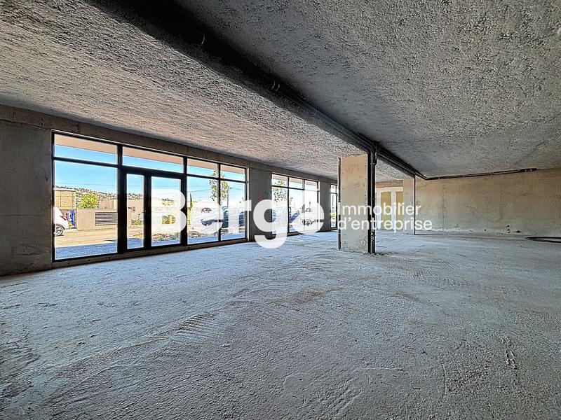 Local commercial - 280 m²