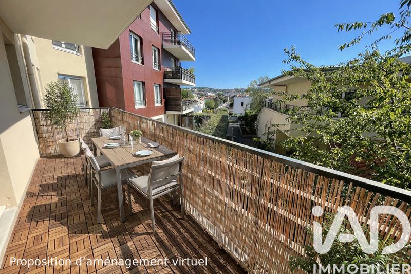 Appartement - 70 m² - 3 pièces