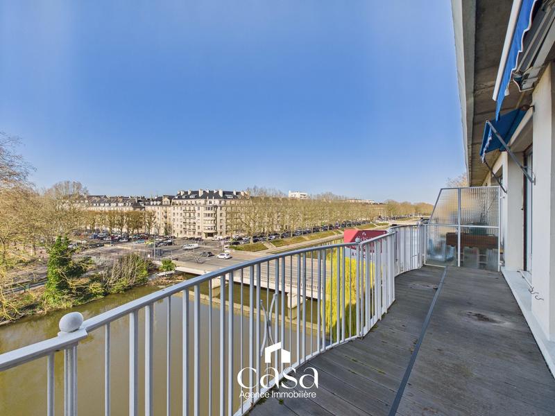 Appartement - 85 m² - 4 pièces